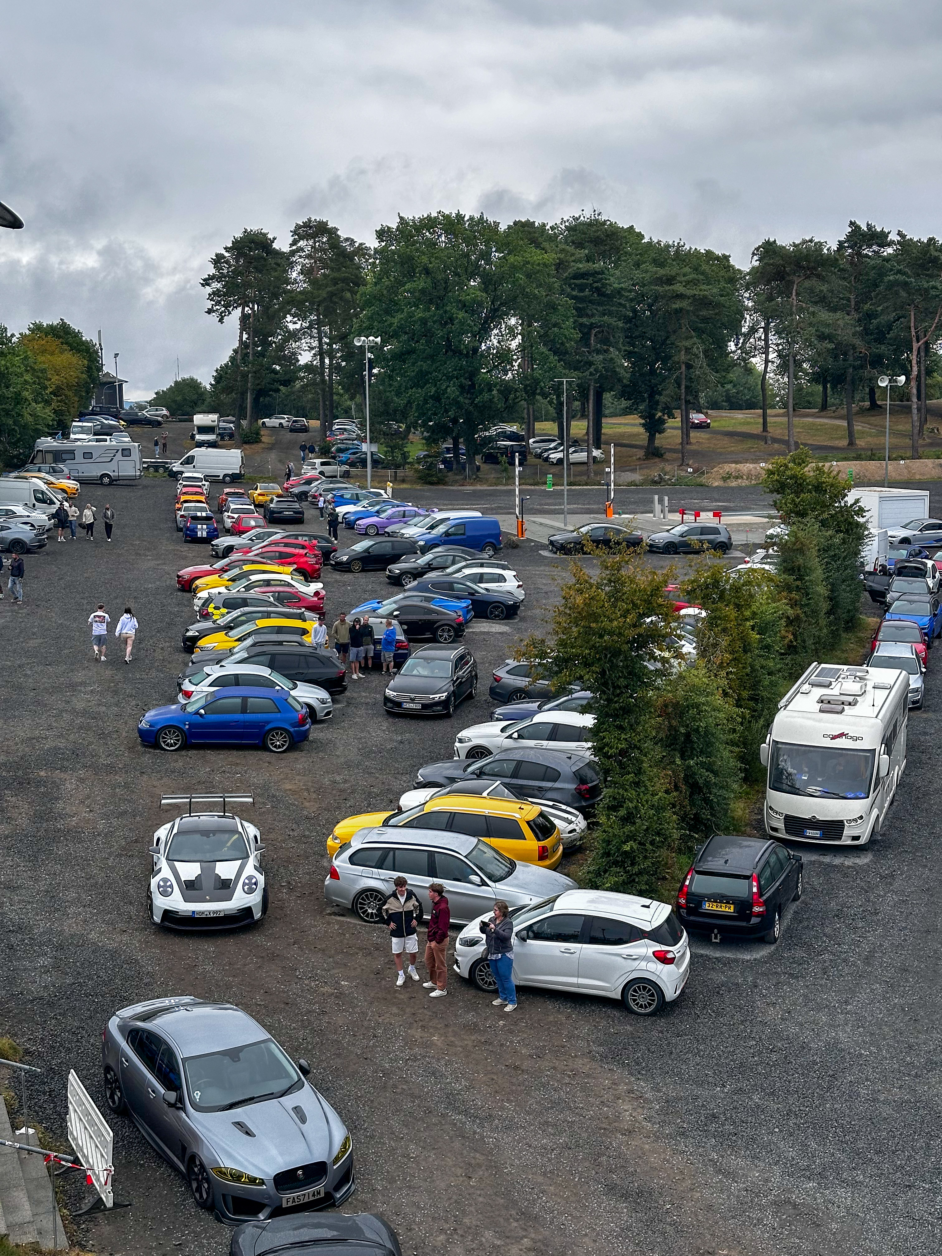 Coche deportivo importado de Alemania entregado a cliente